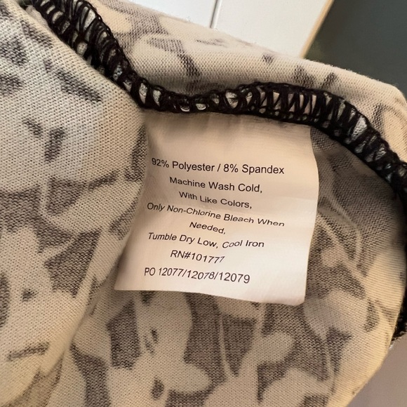 TRANQUILITY BY CC PATTERNED SKORT 🖤💙 - Picture 5 of 5